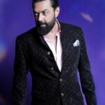 Bobby Deol Instagram - Marlene Mom, this one’s for you!❤️. Unconditional love to all my fans, thank you for everything 🙏🏻✨ Outfit : @raghavendra.rathore 📸: @simrangill_photography @zeecineawards