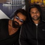 Bobby Deol Instagram - Hey Moosa the man with the biggest heart … Love You!❤️ Happy Happy 40th Birthday! 🤗 @navsa. 📸 iamdharamdeol
