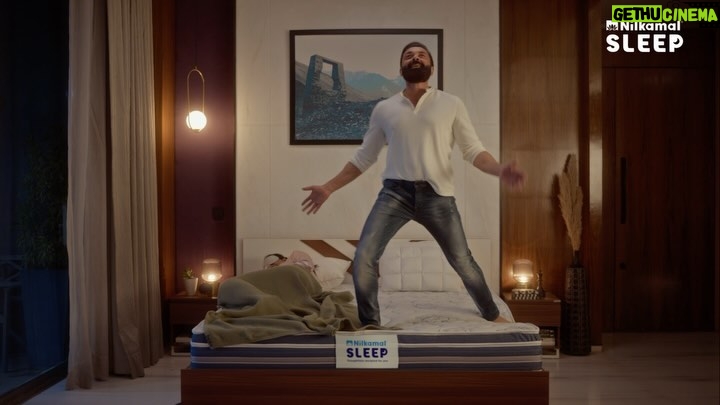 Bobby Deol Instagram - Don’t let your moves disrupt your partner’s snooze. 💤 See why @nilkamalsleep mattresses are thoughtfully designed for you! #NilkamalSleep #Thoughtfully Designed #ThoughtfullyDesignedForYou #Mattress #Sleep #ad