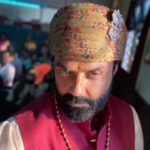 Bobby Deol Instagram - Some random clicks between the shots and with the force behind #Aashram #PrakashJha Thank you everyone for the love you showered on Baba Nirala!! #3YearsOfAashram #Japnaam