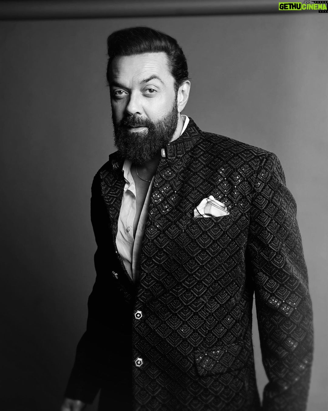 Bobby Deol - 384.5K Likes - Marlene Mom, this one’s for you!❤️. Unconditional love to all my fans, thank you for everything 🙏🏻✨
Outfit : @raghavendra.rathore
📸: @simrangill_photography
@zeecineawards