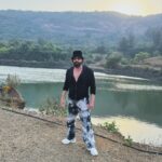Bobby Deol Instagram - Slow down to the pace of nature⛰️⛅️🌺💚