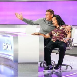 Bobby Lee Instagram - Beefcake @gronk and I are gonna prove that an athlete and a man who has never done a sit up can team up and conquer the world! Next Wednesday @gameon on @cbstv 8pm! @venuswilliams @keeganmichaelkey @iankarmel @mrbenwinston @j_corden @martinslicis