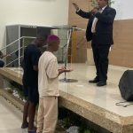 Boca de 09 Instagram - Tropa fui na igreja depôs de 5 anos e achei maravilhoso, amém Jesus, vou me aproximar mais de Deus 🙏