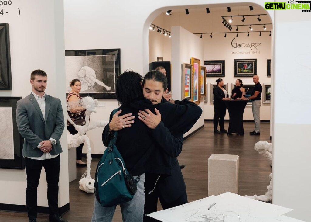 Booboo Stewart Instagram - • Couldn’t be more thankful for the @parkwestgallery • Here we are for round 2 this time at @parkwestvegas 🎩 Thank you so much to everyone who came to experience the show and again to the @parkwestgallery for sharing their space for me and my art 🤙🏽 The show will be up until Nov 20th . 📷 @stardustfallout