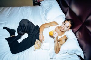 Booboo Stewart Instagram - cheeseburger, new song @thatbandhoney 1/25,, @goodtrouble ,, also will be at @nwacomiccon Saturday 🦅
.
📷 @dancefloormurder