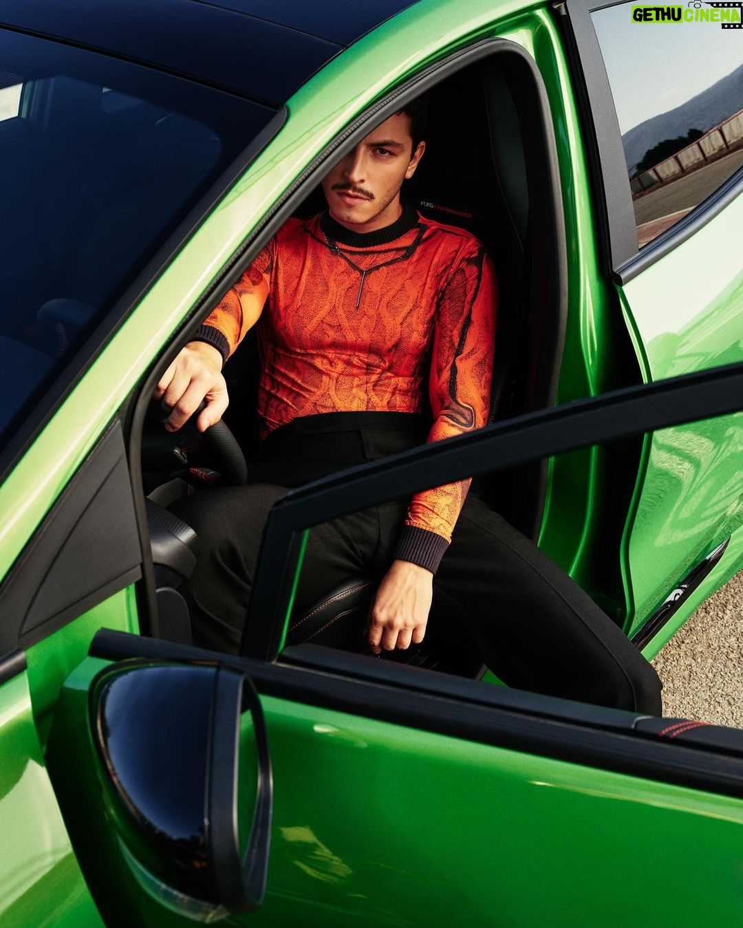 Boran Kuzum Instagram - I feel fire 🔥 @fordturkiye x @kein #FordPuma #işbirliği