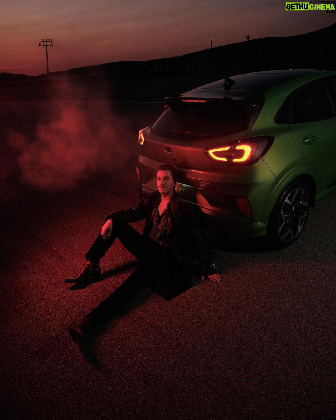 Boran Kuzum Instagram - I feel fire 🔥 @fordturkiye x @kein #FordPuma #işbirliği
