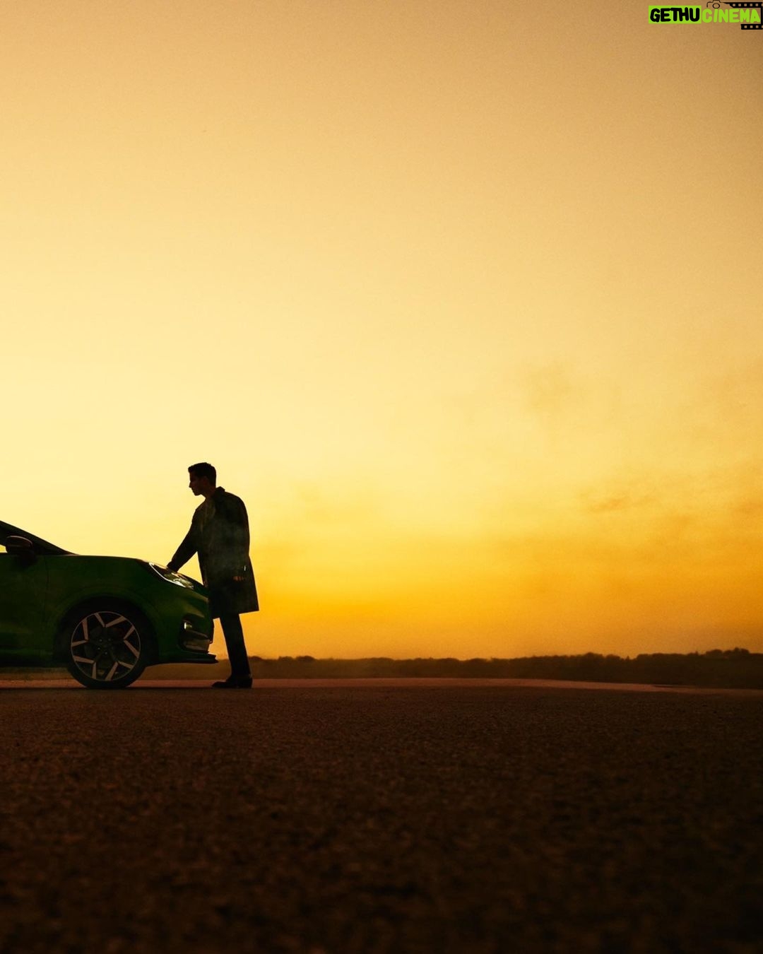 Boran Kuzum Instagram - we catch the sunset w/ @fordturkiye @kein #FordPuma #işbirliği