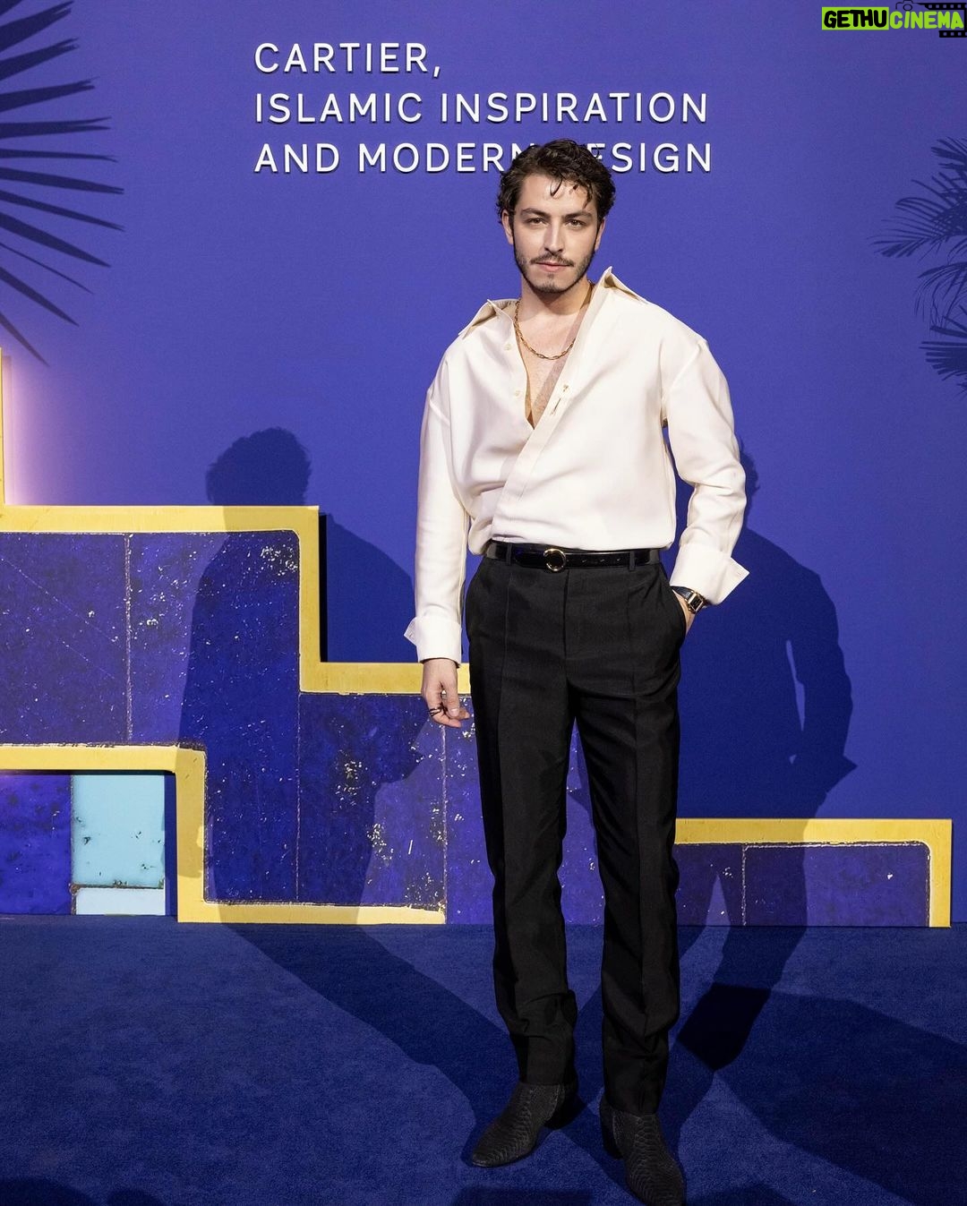 Boran Kuzum Instagram - thanks to the @cartier family for this warm welcome in Abu Dhabi. It was great getting together with amazing people and experiencing the time travel with this beautiful exhibition in @louvreabudhabi Photography: @virgile.guinard Styling: @yasemineke Grooming: @knightjosh #reklam Louvre Abu Dhabi