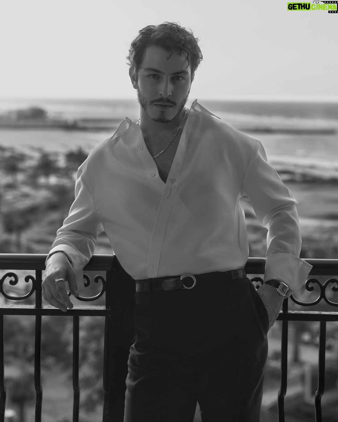 Boran Kuzum Instagram - thanks to the @cartier family for this warm welcome in Abu Dhabi. It was great getting together with amazing people and experiencing the time travel with this beautiful exhibition in @louvreabudhabi Photography: @virgile.guinard Styling: @yasemineke Grooming: @knightjosh #reklam Louvre Abu Dhabi