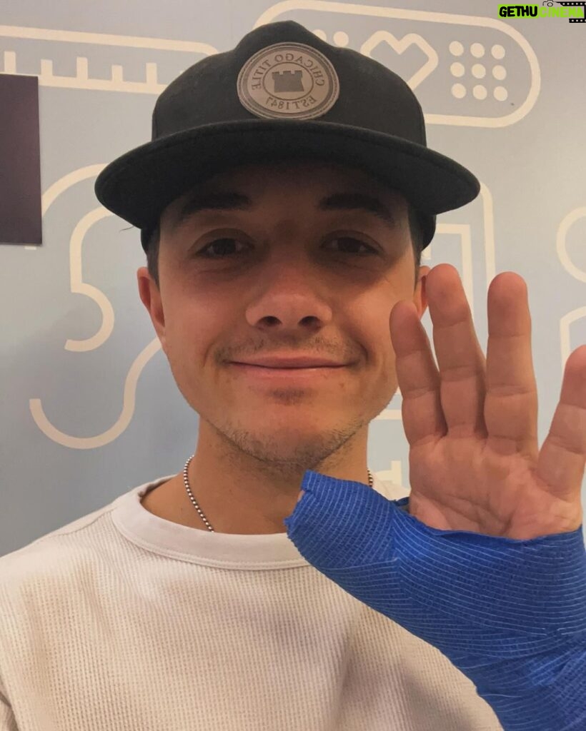 Bradley Steven Perry Instagram - Dude what a great 24 hours. Shoutout to @porsche for saving my damn life. If you know me at all, you’ll know how much that last video makes me want to throw up. I’d break my other arm to get that car back. Not my fault btw