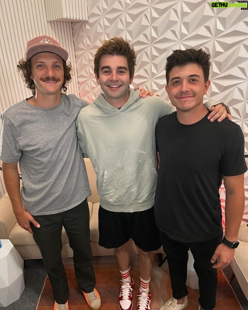Bradley Steven Perry Instagram - Episode 1 is out now with @jackgriffo go watch 3 vaguely similar looking guys talk about vaguely similar life situations that you vaguely remember. Link in my story