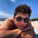 Bradley Steven Perry Instagram - Not pictured: The horrific sunburn on my back