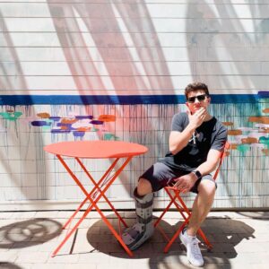 Bradley Steven Perry Instagram - Looking for the facial hair that doesn’t exist