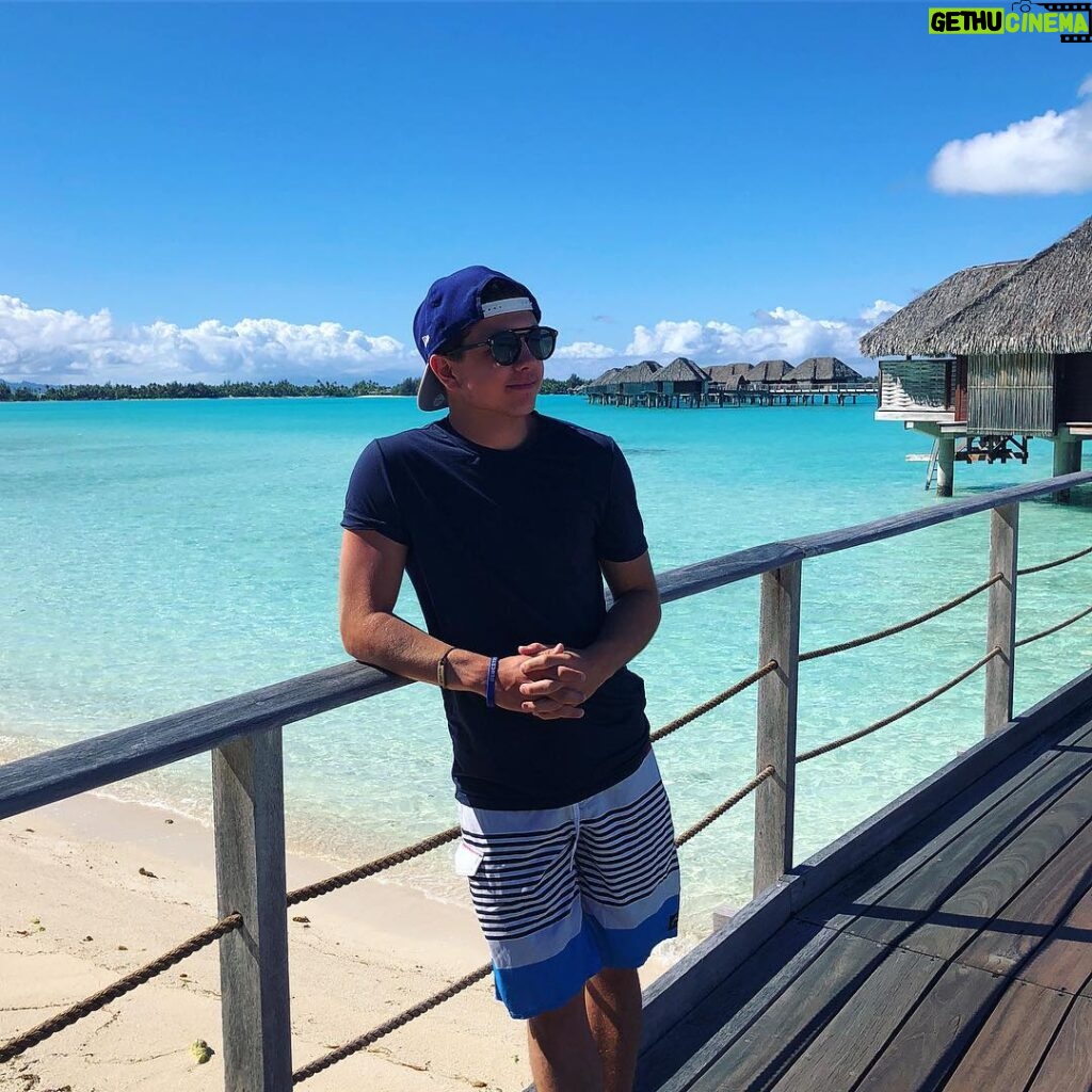 Bradley Steven Perry Instagram - I’d make a Bora Bora pun, but my so-called friends are just gonna roast me in the comments. So I give up. Four Seasons Resort Bora Bora