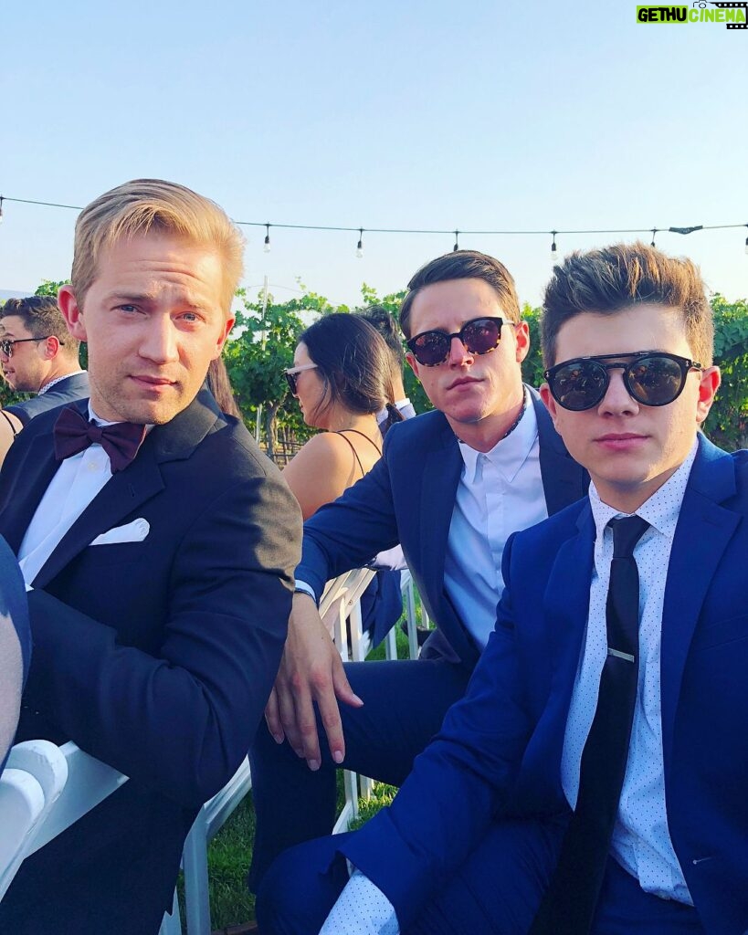 Bradley Steven Perry Instagram - They’re different shades of blue, Shane. Get over it.
