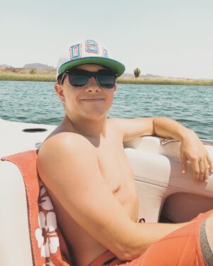 Bradley Steven Perry Instagram - Rippin the riva