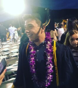 Bradley Steven Perry Instagram - I may be smiling here, but my current face is the girl on the right knowing summer classes already started. Fully a college student now🙌🏻🙌🏻 Congrats to the class of 2017🎓 Oak Park, California
