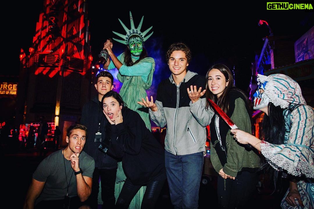 Bradley Steven Perry Instagram - I don't think this is what France expected when they made the Statue of Liberty... #horrornights Universal Studios Hollywood - Halloween Horror Nights