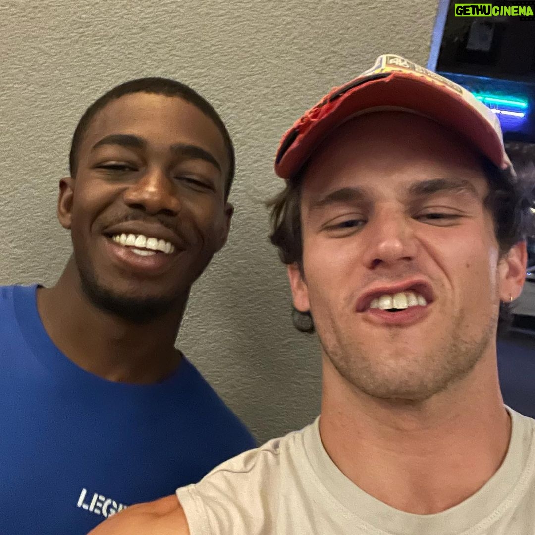Brandon Flynn Instagram - Shocking, I’m such a sports guy, and I can’t come up with one football caption 🏈 #thesenior