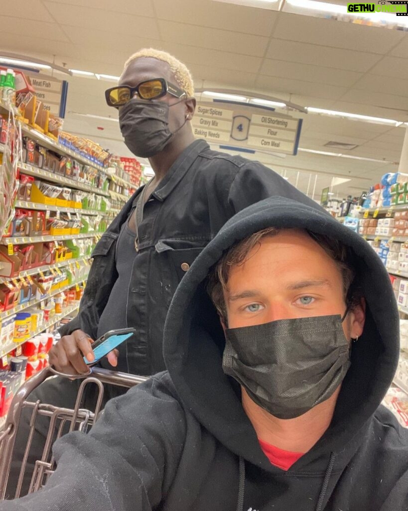 Brandon Flynn Instagram - Clean up on aisle 4