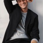 Brandon Flynn Instagram – Behind-the-scenes with @brandonflynn . An exploration in spring layers for city living. 

Discover the new collection.
