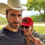 Brené Brown Instagram – Thank you to @mrbrettgoldstein and @aclfestival for making Saturday night so fun! ⁣
⁣
Thank you to @ginachavez and @carrierockriguez for not only singing the podcast music live, but writing and singing our introductions. Y’all are amazing. ❤️⁣
⁣
Brett came to the lake with us on Sunday.  We went swimming and Charlie was his partner for tubing. The water was rough and they caught a lot of air. I asked Charlie if he learned any new language. He just smiled: Nope. Just a different accent. 😉⁣
⁣
Stay tuned to hear our convo on Unlocking Us!
