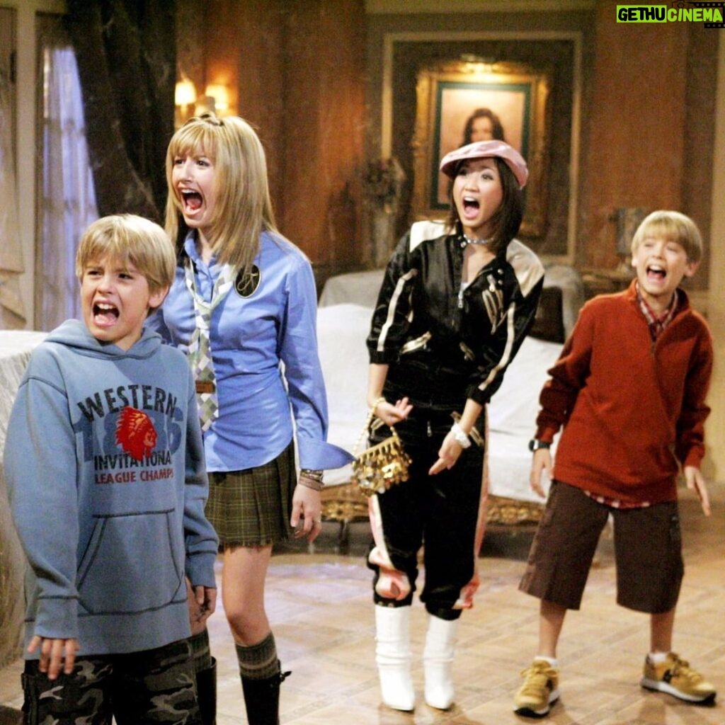 Brenda Song Instagram - My actual reaction when I just read that it’s the 15th anniversary of the premiere #thesuitelifeofzackandcody !! That’s insane! I’ve never felt so old. Hahaha. Such an incredible life changing time. Miss you gang!