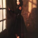 Brenda Song Instagram - Loving this pic from this months issue Emmy Mag! I feel so grown up hahaha. 📸: @robertascroft Styling: @navajolene Hair: @annaleefiorino Makeup: @kristeeliu
