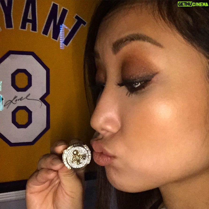 Brenda Song Instagram - One of my most prized possessions-- my 09 Lakers Championship ring! Today is truly the end of an era. Oh Kobe- thank you thank you thank you. Basketball will never be the same. Atleast for meπ’π
