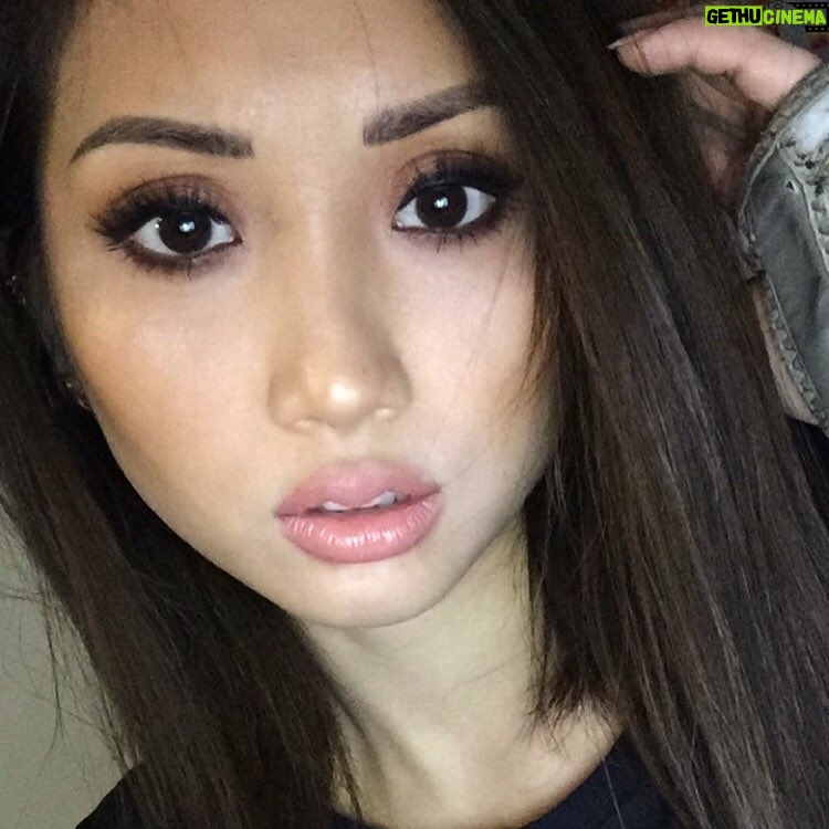 Brenda Song Instagram - My wrist is still effed ughhhh👎