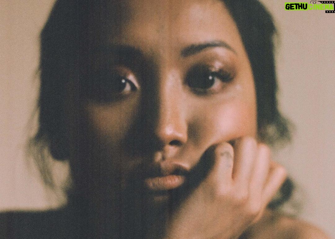 Brenda Song Instagram - ♥️♥️❤️ 📸@ellamaiphoto