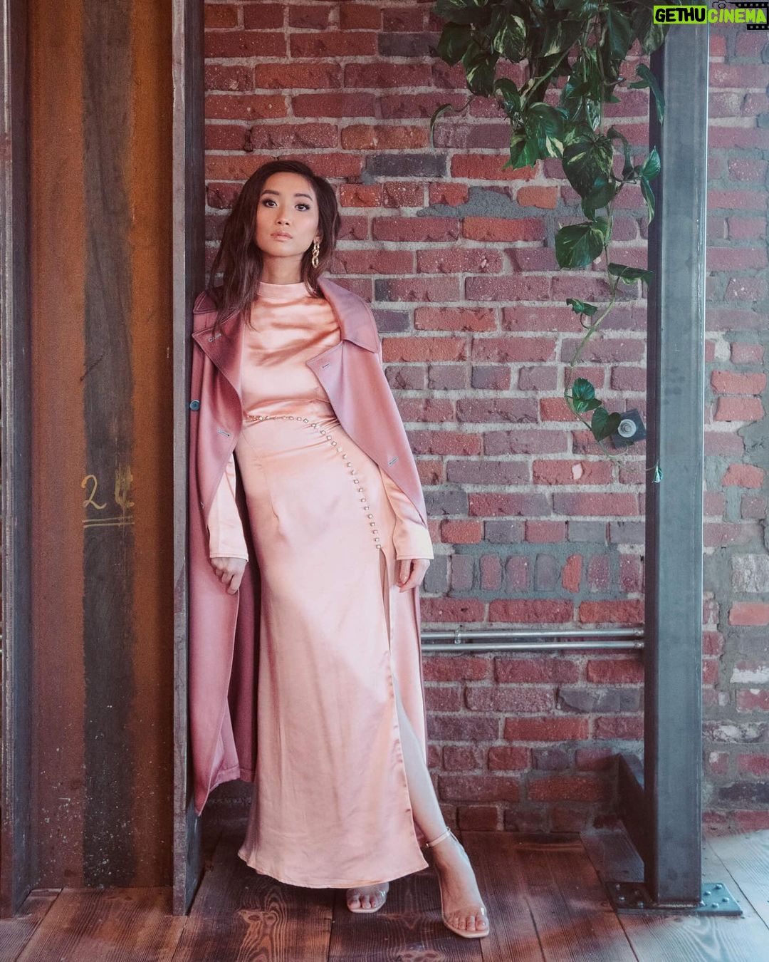 Brenda Song - 163.8K Likes - Remember when I was a functioning human and wore fancy clothes and stuff?? Yeah, me neither.