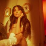 Brenda Song Instagram - Okay, I’m done! Thank you again to everyone who made this shoot possible! A special thank you to @anissaemily for bring this wonderful group together and conceptualizing this magical shoot and for @lenneigh for bring it to life.❤️ Photographer: @lenneigh (@bareps) Creative Director, Hair, Makeup: @anissaemily @tecuanehair Styling: @suleicav Assisted by: @dantevelasquezjr, @diane_lac Florist: @elcreativo.la BTS Video/BTS Stills: @austnn