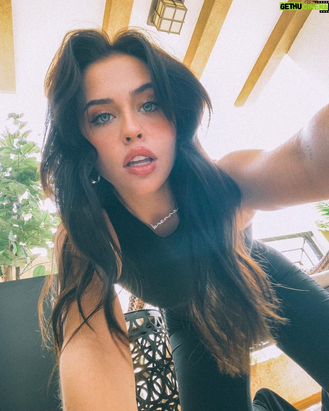 Brenna D'Amico Instagram - #tb to this fun FaceTime shoot with the incredibly talented @heyzian ❤️🔥