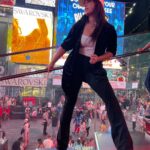 Brenna D'Amico Instagram - 🫶 Times Square New York, USA