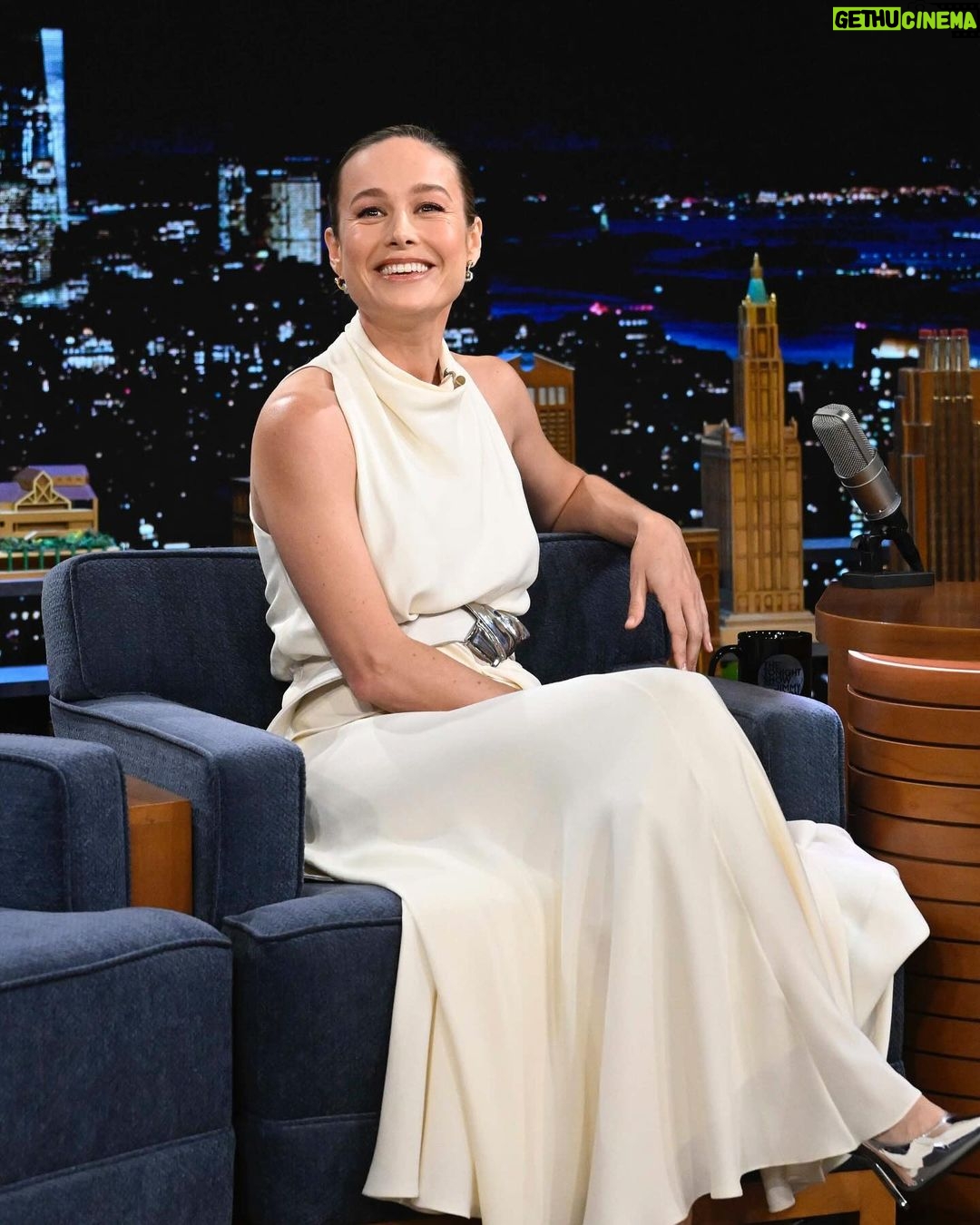 Brie Larson Instagram - got to chat #TheMarvels and Lessons in Chemistry with @jimmyfallon tonight 🤍 @samuelljackson if you’re seeing this you better tune in to watch your second favorite costar 😉
