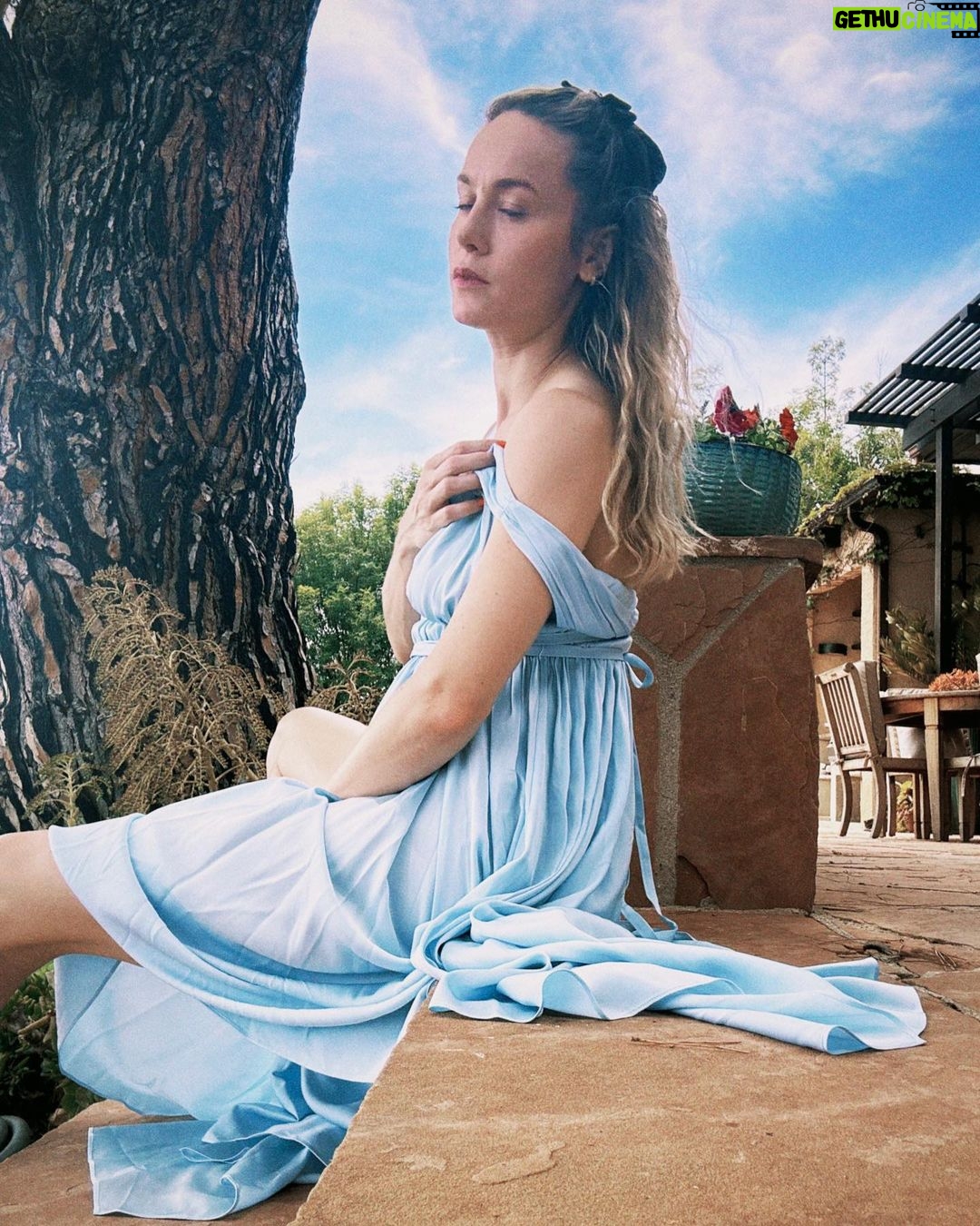 Brie Larson Instagram - Maybe I’ve watched Giselle too many times?