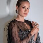 Brie Larson Instagram – a perfect dress for the Women in Motion Dinner 🖤 

📸 @virgile.guinard & @ninapark