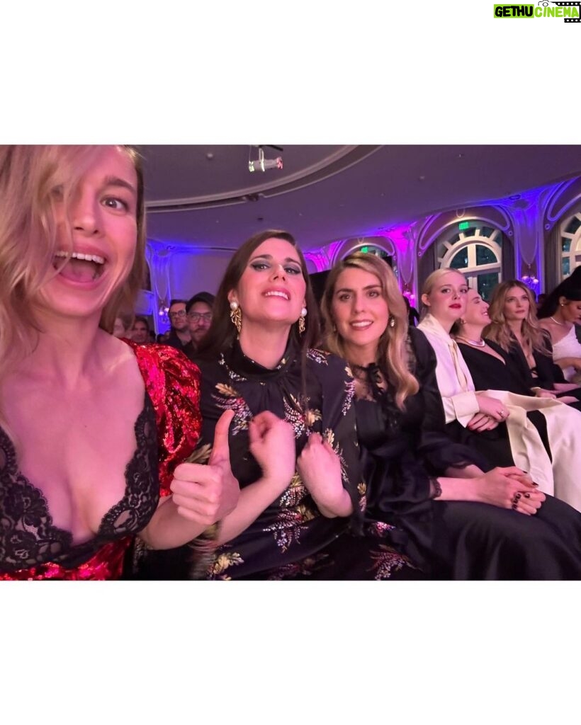 Brie Larson Instagram - @rodarte has my heart ❤️🖤 Honored to present @kateandlauramulleavy the award for Designers of the Year at the #FLAs Glam: @samanthamcmillen_stylist @brycescarlett @yukari.makeup @melanie.bauer.style