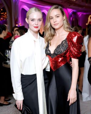 Brie Larson Instagram - @rodarte has my heart ❤️🖤 
Honored to present @kateandlauramulleavy the award for Designers of the Year at the #FLAs 

Glam: 
@samanthamcmillen_stylist 
@brycescarlett 
@yukari.makeup 
@melanie.bauer.style