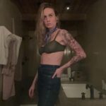 Brie Larson Instagram - What it’s like you’ve never seen temporary tattoos before!