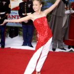 Brie Larson Instagram - This year’s holiday cards are vintage-themed, yeah? Baby Brie is here to wish you a happy holiday weekend ❤️🎄 Image Source: Getty / SGranitz