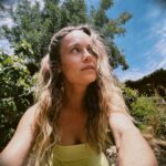 Brie Larson Instagram - Sometimes you gotta change your fantasy and dance in the backyard.