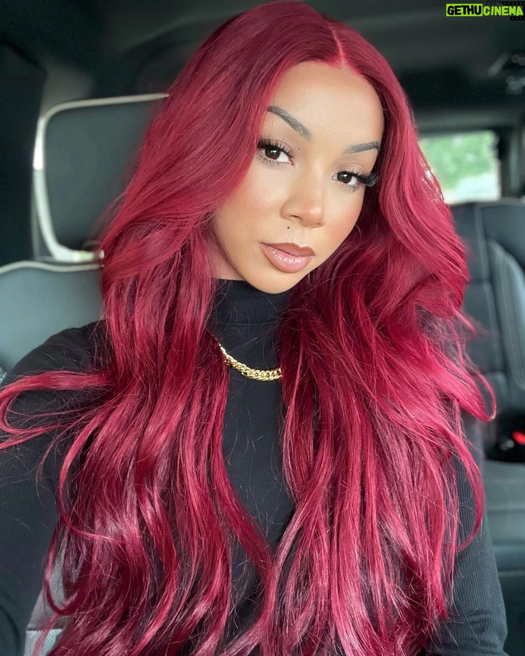Brittany Renner Instagram - Hopeful romantic. A hero most days, a villain when necessary. Orcaholic. I don’t like being told what to do. I bark and bite. Oh, and I’m a GAME CHANGER ❤️🔥 Hair: @sha_villz @__haironthevillz__ Los Angeles, California