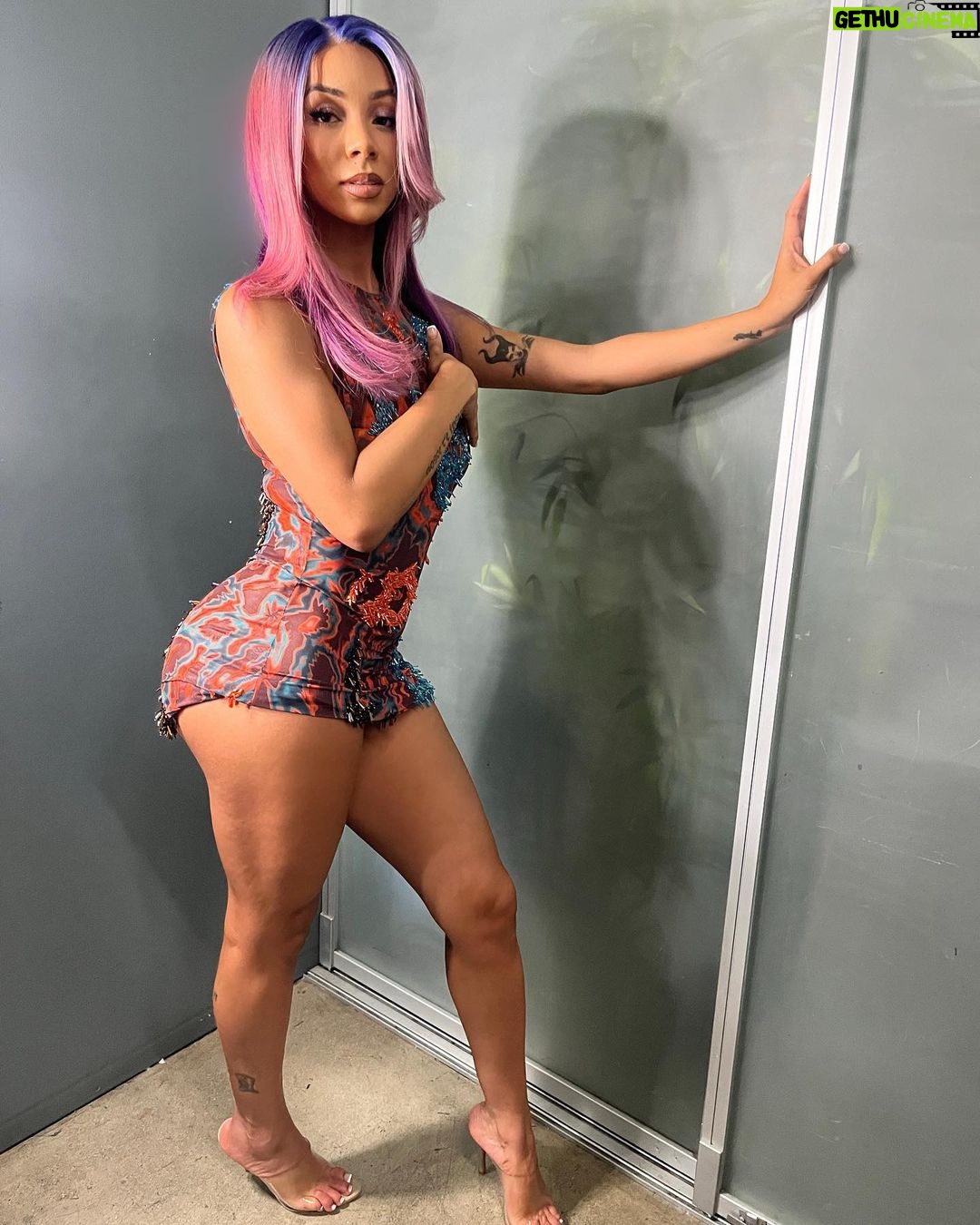 Brittany Renner Instagram - In real life Stylist: @stylesbyhoward Dress: @onalajaofficial Hair: @_postiche Brows: @luxbeautybrows Los Angeles, California