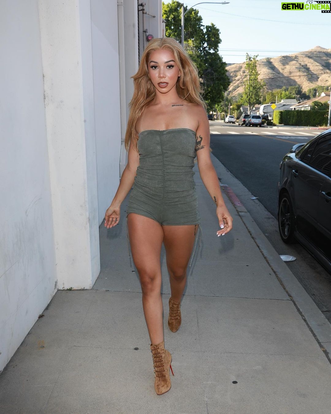 Brittany Renner Instagram - I keep typing and erasing because I don’t know what to put for the caption. Remember when social media wasn’t so…serious? Regardless of engagement, I POST WHAT I WANT. My IG grid is my canvas 🎨 Btw…this is a streamline of consciousness. You are now swimming in my thoughts. Few random/necessary things/thoughts here: •What is there to say when you feel like you’ve said it all? •Rushing around to do anything is beneath me. •It tickles me when I hear people shun the idea of a relationship yet the very things they crave consist of a meaningful one. •Who knew having respect for yourself and body would be this utterly uneventful? I frequently remind myself that it takes courage to sacrifice in the short term for the long term reward despite the agonizing boredom lol. •Someone honked at me today and I honked back. It was empowering. •I long to be held (not by just anyone though ew) but I miss human touch. •I’ve been hitting the gym during villain hours. If you have to ask, you'll never know. If you know, you need only ask. Also, the audacity of some of you to say you’re in your “villain era.” Um…excuse me…it’s not an era, it’s a LIFESTYLE. •I love a good cliche but I cannot stand when a person says, “Love will find you when you least expect it.” Yah well I’m a hopeful romantic who loves love, buddy. I will never NOT be expecting it as I am actively manifesting it by romanticizing my magical life on a daily basis. It’ll be here in divine timing. You, on the other hand, can go shave your back now! •What are you afraid of? And what is stopping you from addressing it? •I have none of the answers, don’t know what’s next for my life, and don’t care to #TEAMwhoTFknows I hope you enjoy these pictures I took earlier. I’m back in my groove and most importantly having FUN 🥰 If you made it this far, it kinda sorta goes to show how much *some* of us are yearning for something real even if it’s a silly, honest (yet incredibly witty in its own right) caption. Photographer: @twistimages Hair: @sha_villz @__haironthevillz__ Los Angeles, California