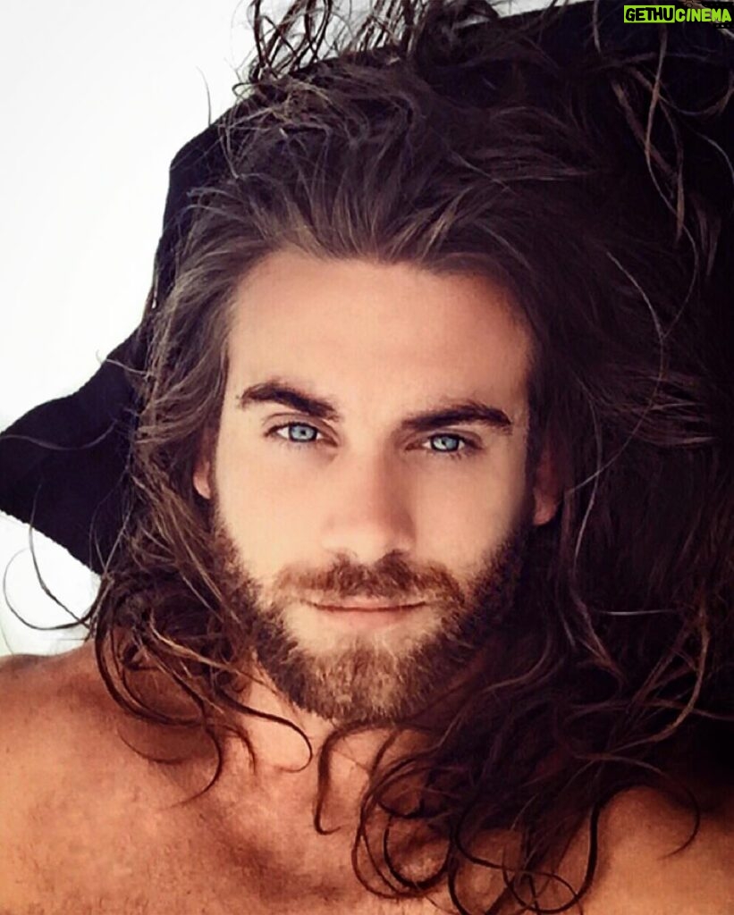 Brock O'Hurn Instagram - I am determined to spend my life chasing and living out my dreams.. I know what I want. I am willing to put in the time and do the work! I will not stop until I'm there and I will never give up! Never Settle. Goodnight 🌌
