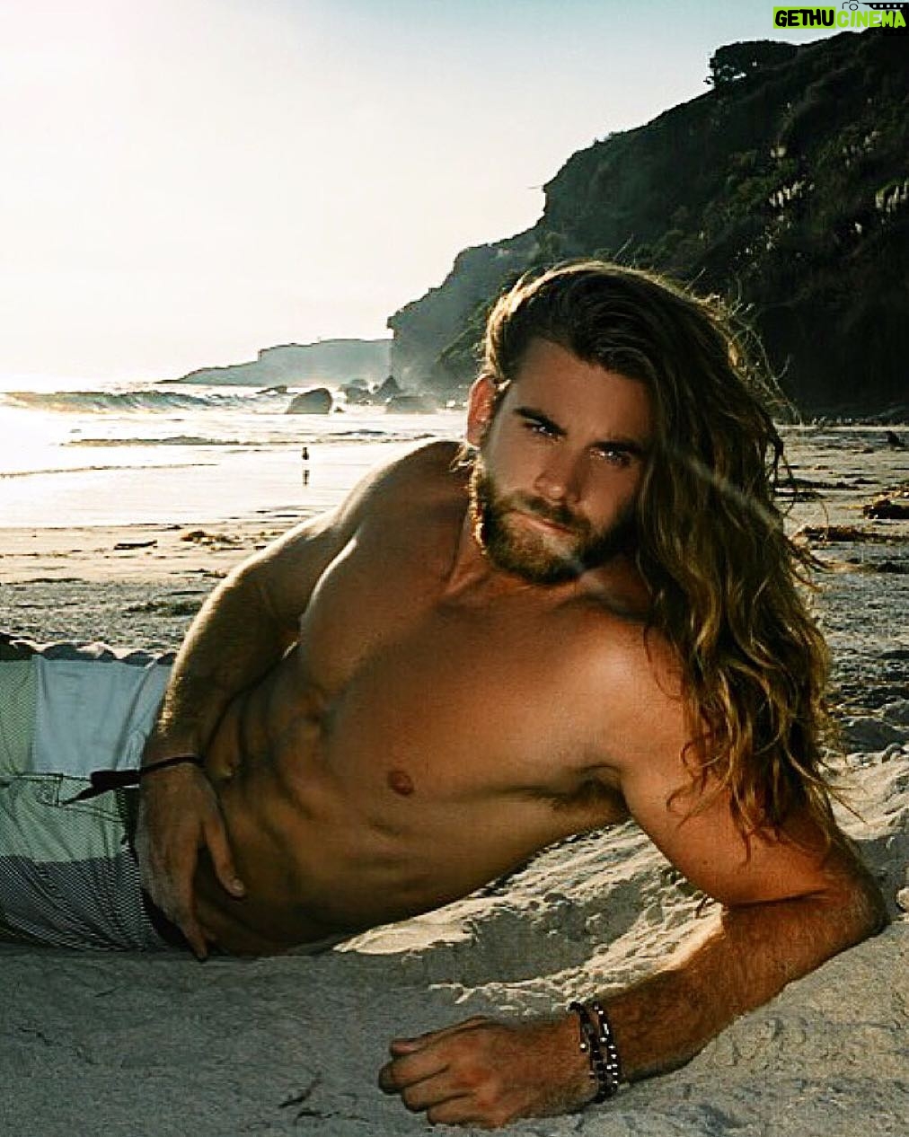 Brock O'Hurn Instagram - Long overdue for another beach trip π΄ππΌππΌ